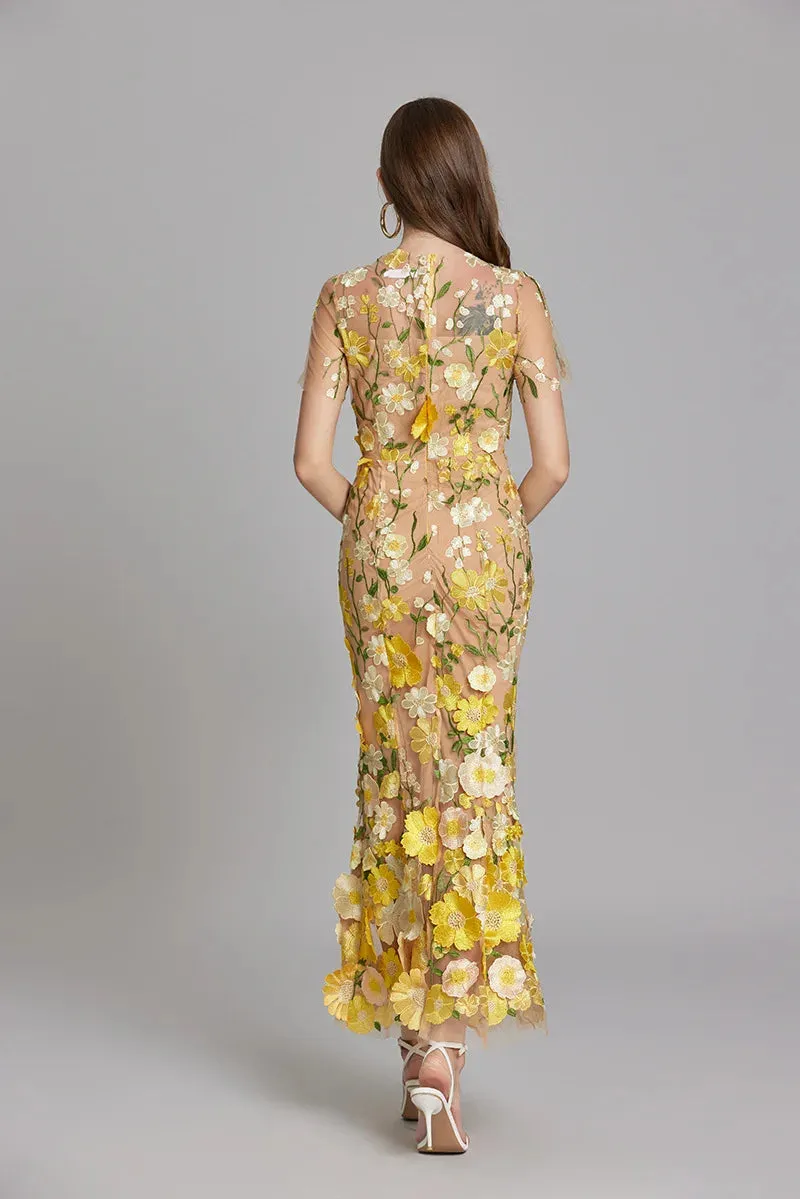 Elegant Mesh Fishtail Dress with 3D Flower Appliqué