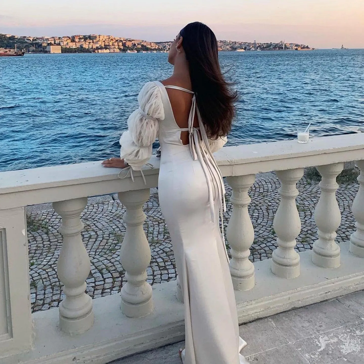 Elegant White Mermaid Evening Dress with Puff Sleeves SF021