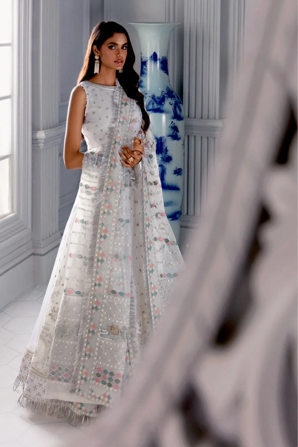 Irís Luxury Edition by Jazmin – Ice White