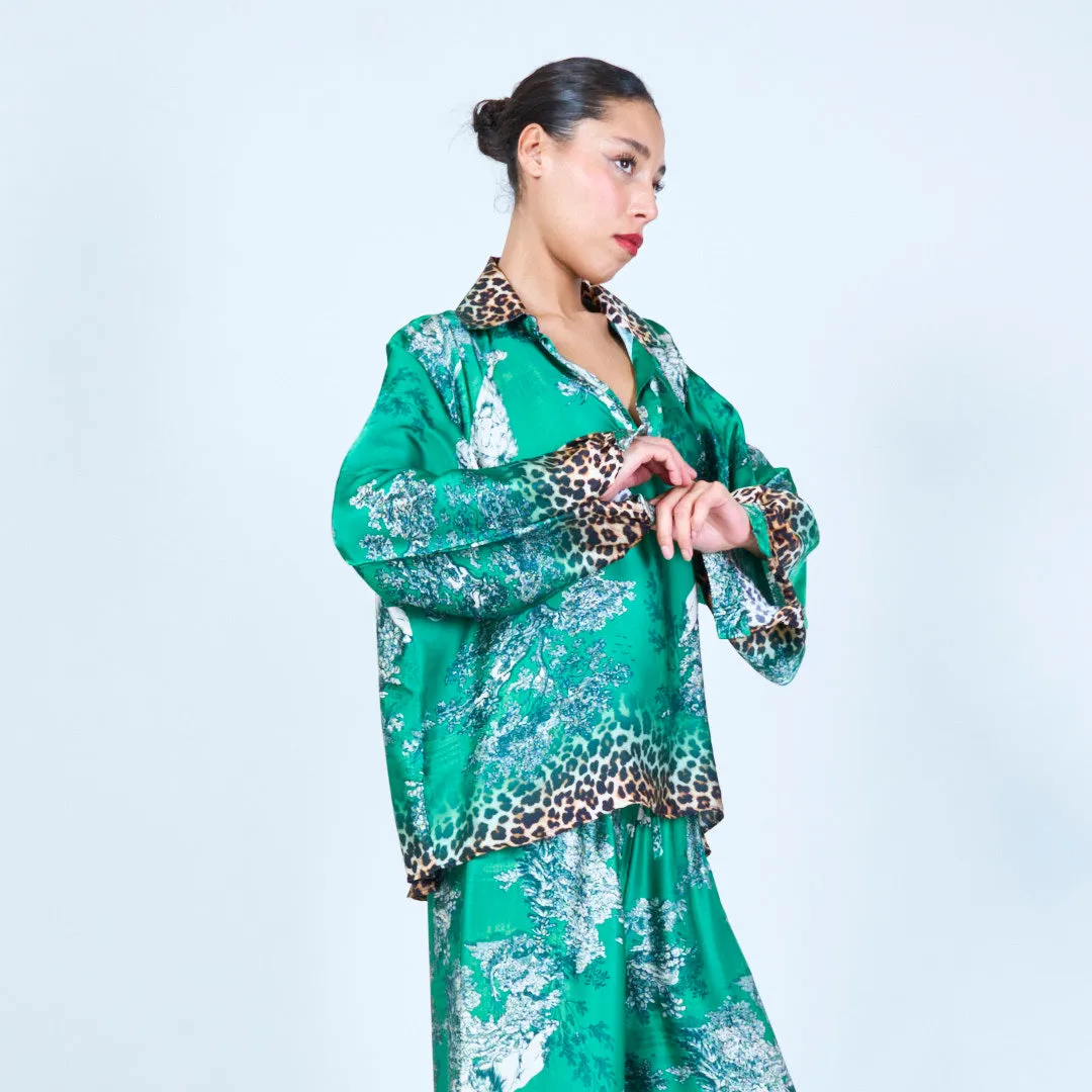 Leopard trim printed silk touch blouse wholesale