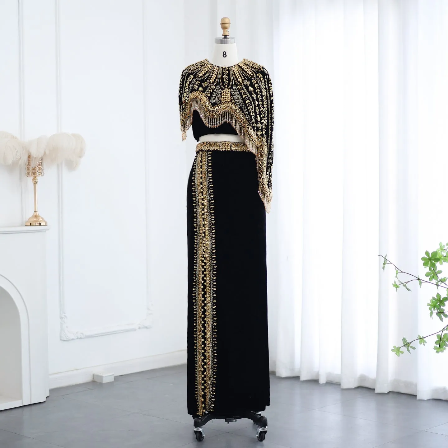 Luxury Black Two Pieces Evening Dress with Gold Beaded SS367