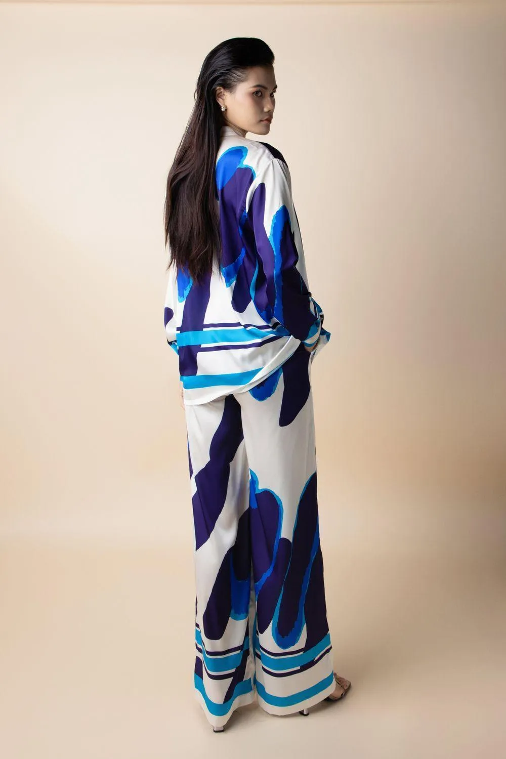 Melia Straight Long Sleeved Latin Silk Set